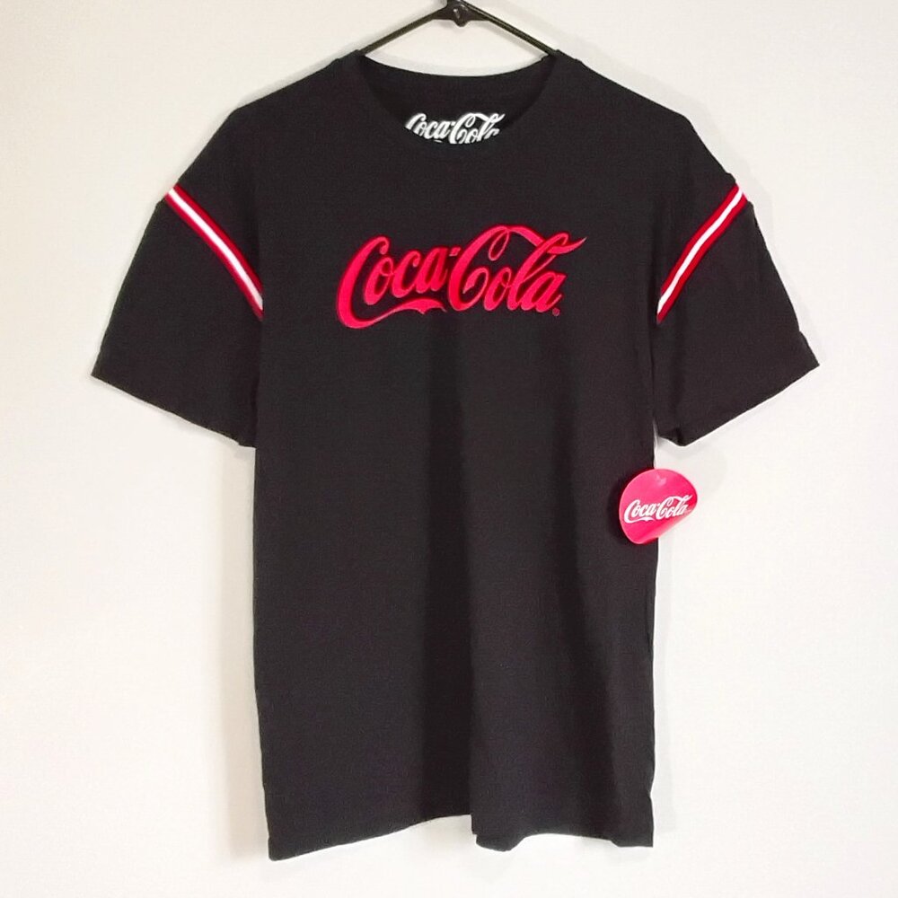 Coca-Cola T-Shirt Size Adult S BNWT!!